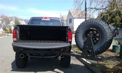 lug truck gear wilco offroad hitchgate offset spare tire carrier