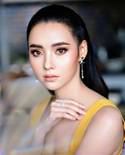 Asian Makeup Tutorials Makeup Tips Hair Makeup Almond Eye Makeup