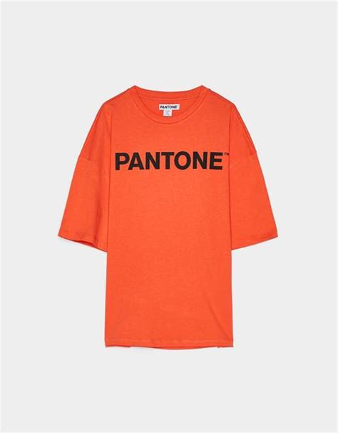 camiseta dad fit bershka pantone  bershka   buttons