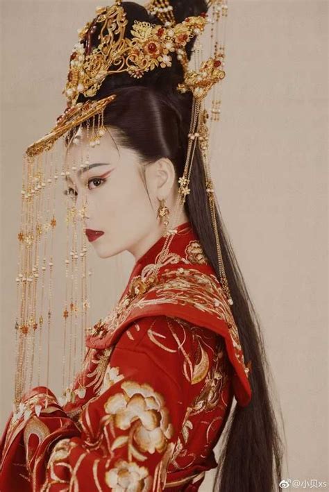 Queens Continued Ancient Chinese Clothing Chinese Art Girl Chinese