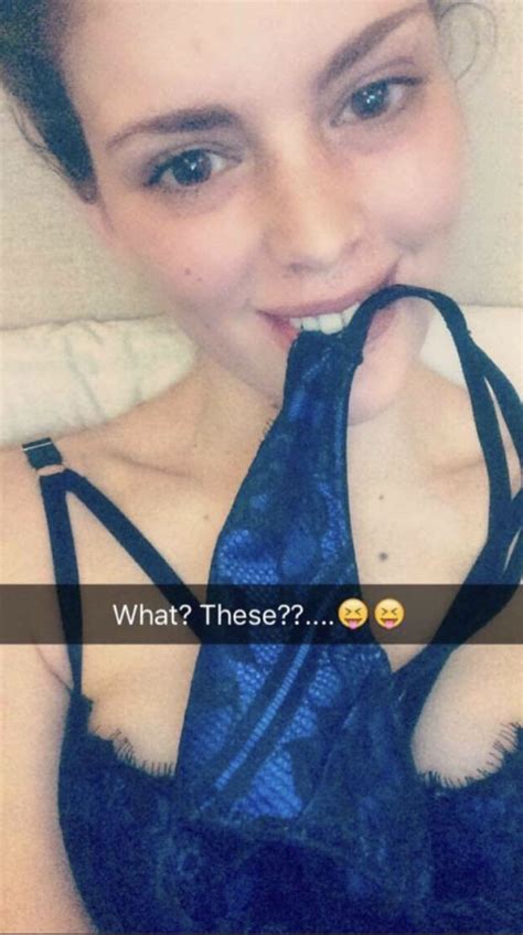 lizzie kelly thefappening nude 21 leaked photos the