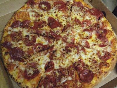 review dominos pepperoni pizza  extra cheese