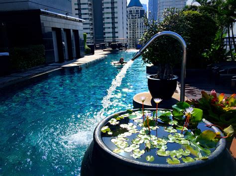 banyan tree bangkok thai luxury city resort city resort luxury