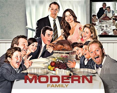 modern family modern family wallpaper  fanpop