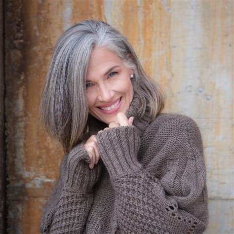 love  gray   colors  wear  gray hair