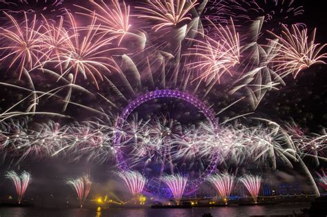 Pictures New Year’s Eve 2015 The World Welcomes 2015