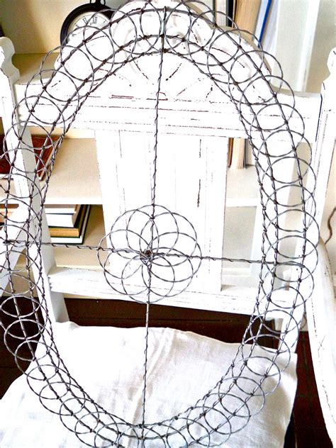 reinspire  wire wall hanging
