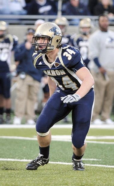 2011 Akron Zips Iron Man Brian Wagner Doesn T Mind The Odds
