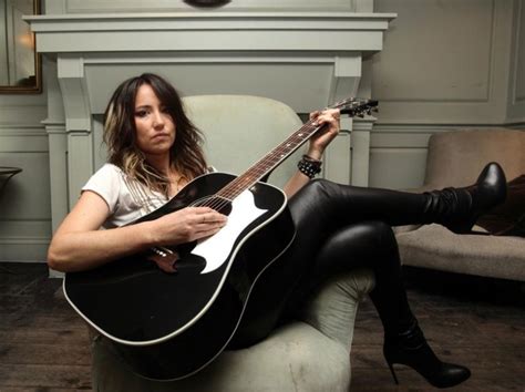 kt tunstall self described heterosexual has feelings about gender and kissing girls autostraddle