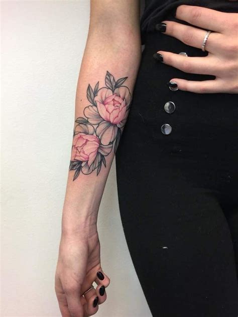 Pin By Valentina Bonvini On Tats Tattoos Flower Tattoo Tatting