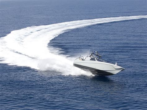 speed boat   discover  oludeniz  surrounding bays     renting  speed