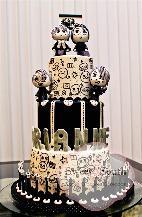 anime wedding cakes convention   wedding sewn  cakie