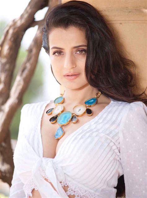 Hot Actress Ameesha Patel S Brand New Super Sexy Photo