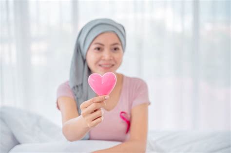 Breast Exam Zdjęcia I Ilustracje Istock