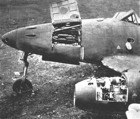 Close Up Of Messerschmitt Me 262a1 Schwalbe Reveals Position And Mounts