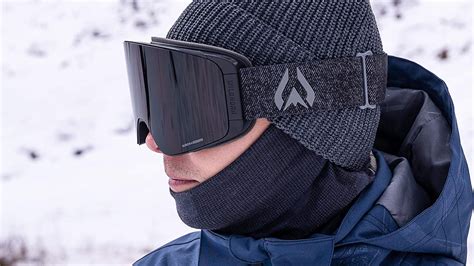 goggles  skiing  snowboarding lifesavvy
