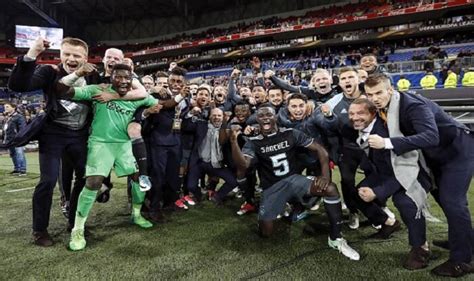 ajax amsterdam qualify  europa league final  defeat  lyon indiacom