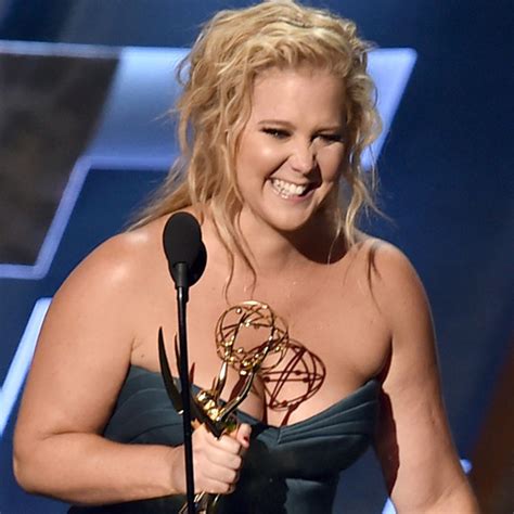 Exclusive Amy Schumer S Makeup Artist Reacts To Her Emmys Shout Out
