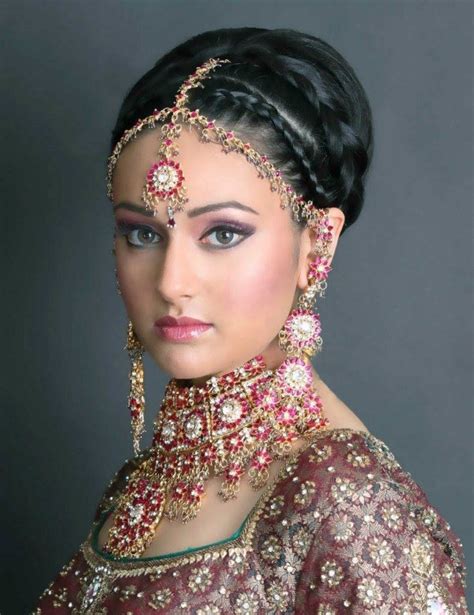 20 Latest Indian Bridal Hairstyles – Easyday