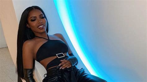 Ryan Destiny Has The Chicest Throwback Style Essence