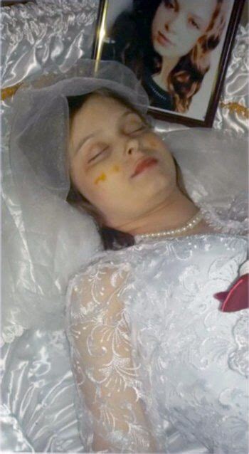 beautiful young woman   casket funeral photography memento mori photography post mortem