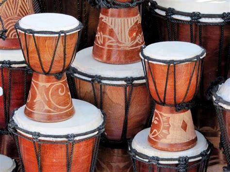 Best Souvenirs To Bring Home From Around The World Bongo Dominican