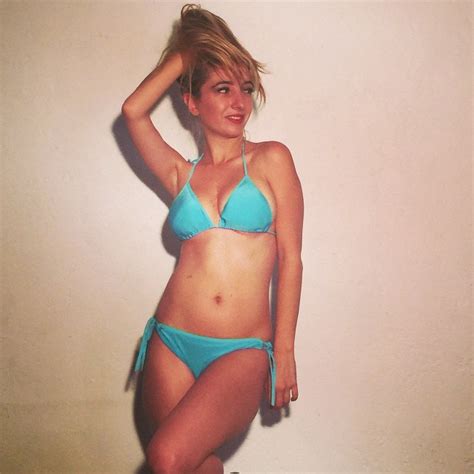 Iwantmylauren Lauren Francesca Sexy Cleavage And Bikini