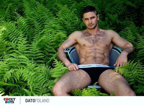 Dato Foland Is Taming A Little Devil Allen King