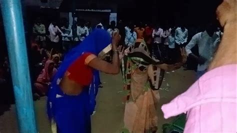 dekhiae bhabhi aur chachi ka behtarin band baja dance youtube