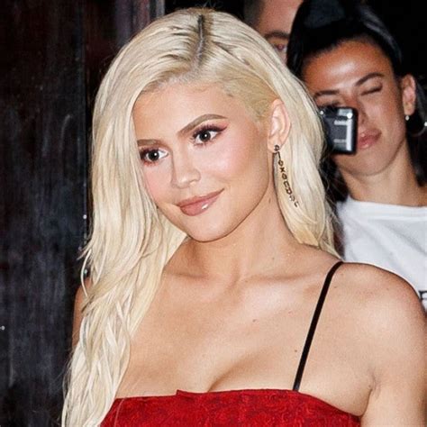 kylie jenner exclusive interviews pictures and more entertainment