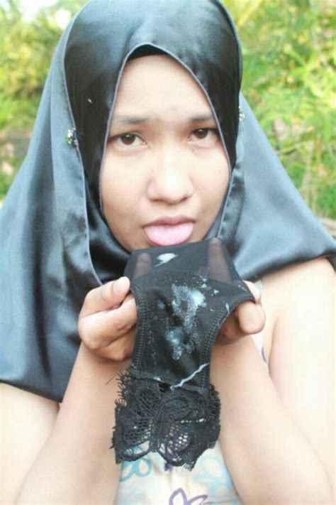 malaysian hijab girl fetish porn pic