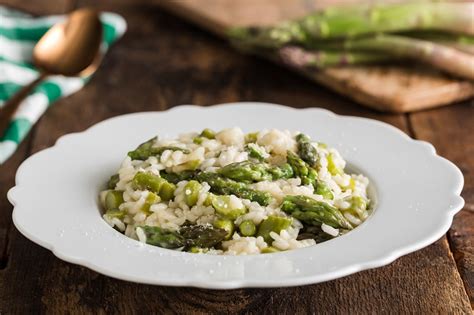 asparago verde  altedo igp  ricette  gustarli al meglio travel emilia romagna