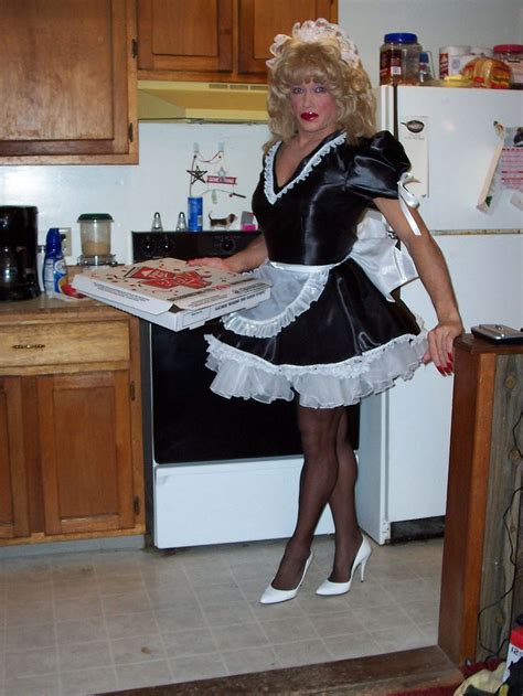 aleesha the sissy maid in her wonderful uniforms sissy maid dresses