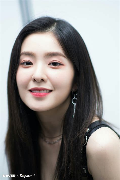 naver x dispatch update with irene red velvet wanita selebritas dan selebriti