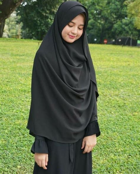 Pin Oleh Sundari Di Hijab Syar I Gaya Hijab Jilbab Cantik Gadis