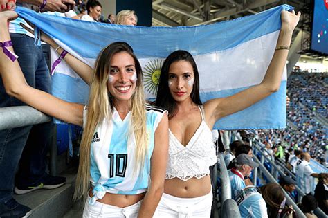 World Cup Girls Sexy Fans Strutting Their Stuff In Russia