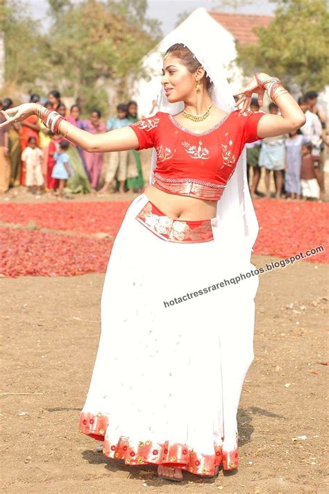 hot indian actress rare hq photos hot tamil actress sada unreleased beautiful old photoshoot