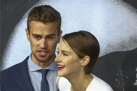 theo james drinks to prepare for hard core sex scenes