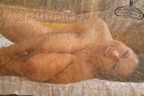 chloe vevrier pink lingerie bedroom curvy erotic