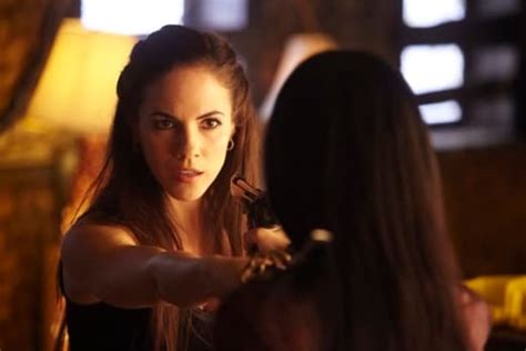 Lost Girl Review It S A Fae World Tv Fanatic