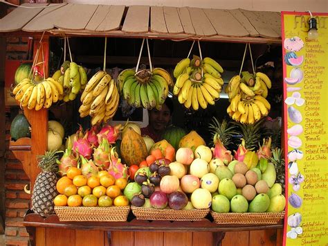 fruit fruits stand  photo  pixabay