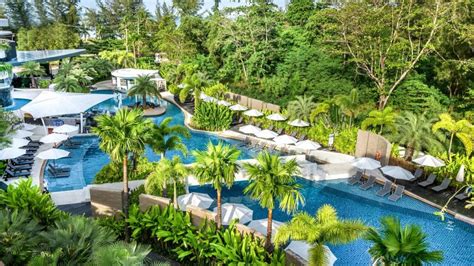 novotel phuket karon beach resort and spa reviews