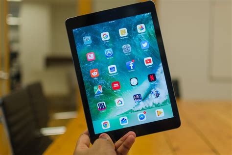 Apple Ipad Review 2017 The Best All Around Tablet Digital Trends