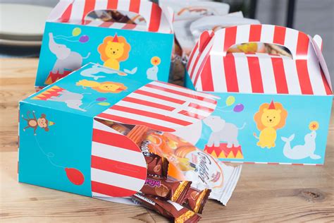 treat boxes  pack paper party favor boxes circus carnival design goodie boxes  birthdays