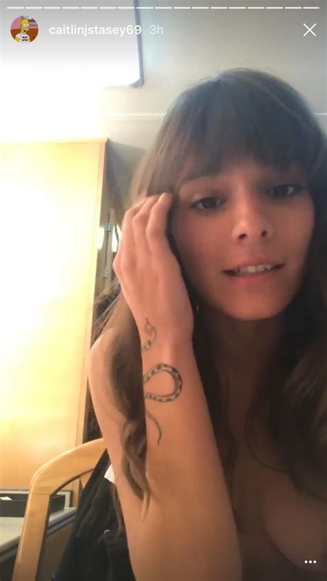 Topless Photos Of Caitlin Stasey The Fappening 2014