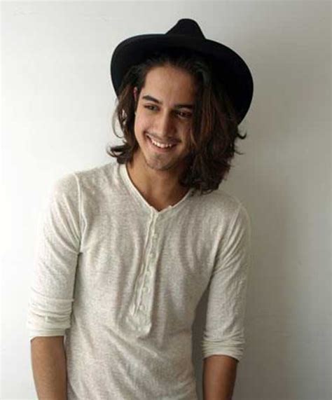 15 Cute Guys With Long Hair The Best Mens Hairstyles