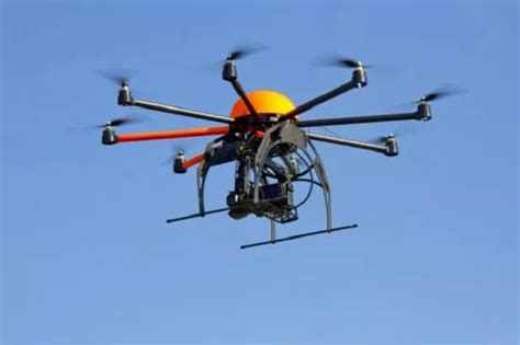 pilotless drones  fly  england   missing walkers mirror