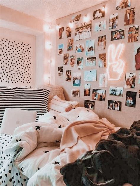 Aesthetic Room🌸 Cute Dorm Rooms Dorm Room Inspiration Dorm Room Decor