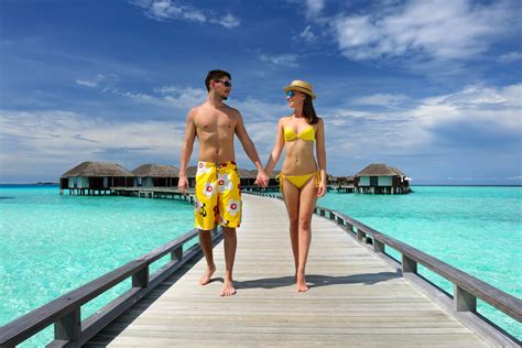 romantic maldives resorts   unforgettable honeymoon showbizztoday