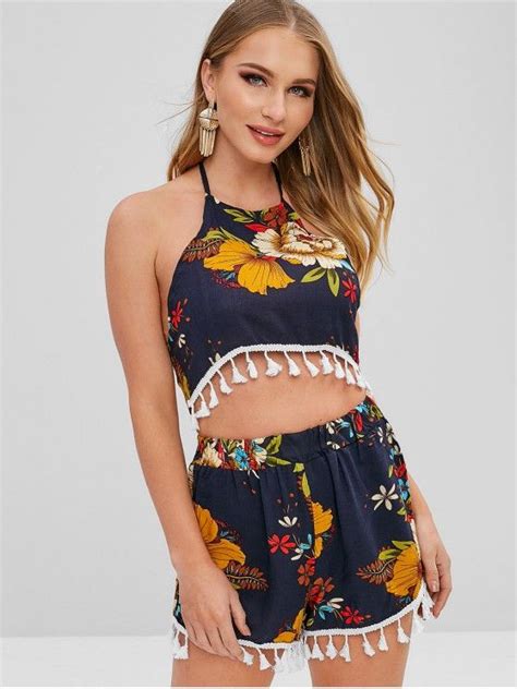 [29 Off] 2021 Floral Crop Top And Shorts Two Piece Set In Midnight